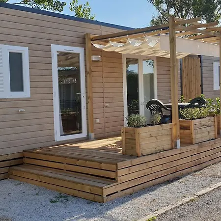 Camping Coll Vert 3*